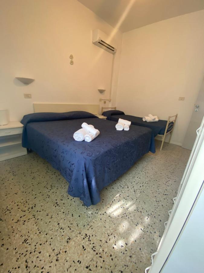 B&B Hotel Lucciola Cattolica Exterior photo