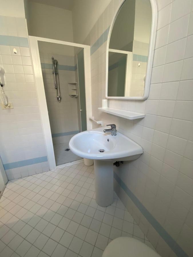 B&B Hotel Lucciola Cattolica Exterior photo